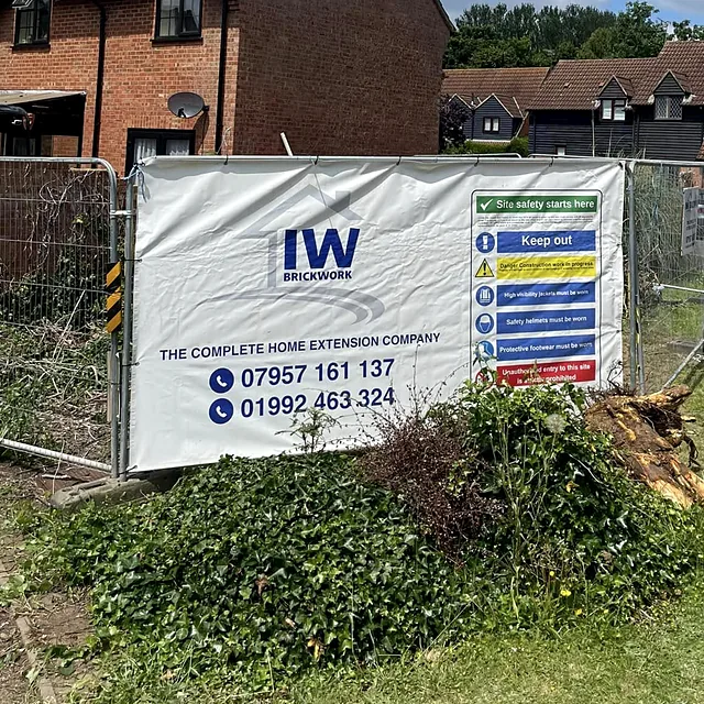 IW Brickwork site board on a job in progress